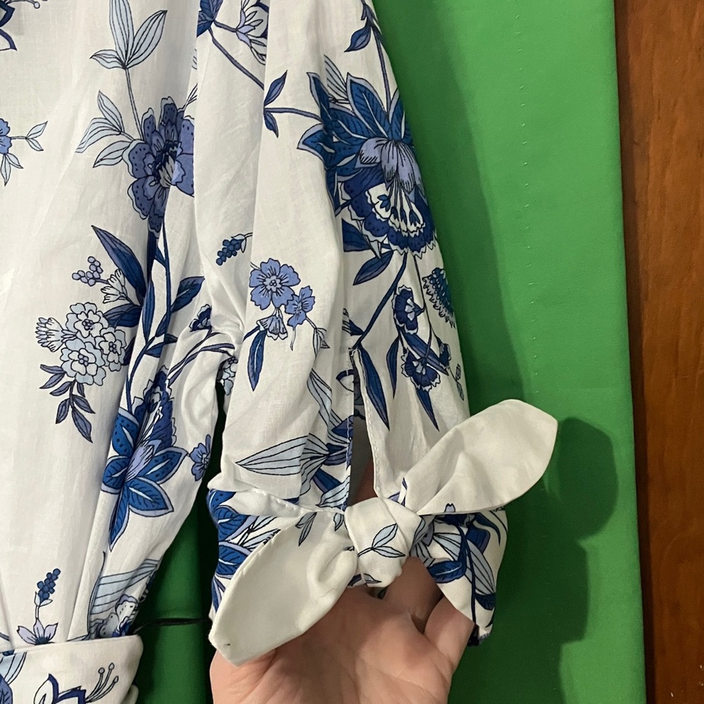 Calvin Klein White Midi Shirt Dress with Blue Floral Print - Picture 3 of 8